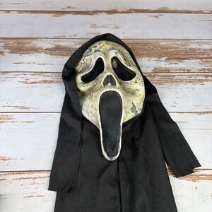 Scream 6 Aged Ghostface Mask Easter Unlimited Halloween Cosplay Prop Used